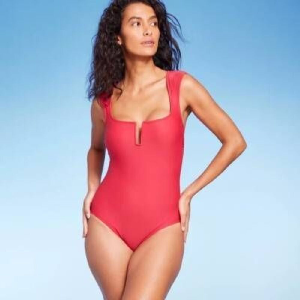 NWT NEW Kona Sol Full Coverage Tummy Control Cap Sleeve U-Wire One Piece Swimsui